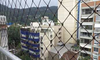 Imagem 2: CHARMOSO APARTAMENTO COM VARANDA E VISTA PRA FLORESTA DA GÁVEA