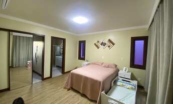 Imagem 7: Casa de condomínio para venda tem 225 metros quadrados com 4 quartos