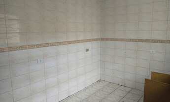 Imagem 7: Sobrado para aluguel tem 80 metros quadrados com 2 quartos