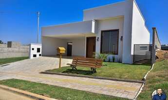 Imagem 2: Casa em Condomínio para Venda em Senador Canedo, Jardins Barcelona, 3 dormitórios, 1 suíte