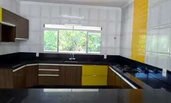 Imagem 6: Casa para venda tem 278m² com 5 dormitórios sendo 2 suítes, quintal, espaço gourmet, garag