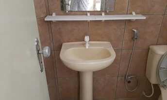 Imagem 4: Aluga-se Apartamento de um quarto semi mobiliado