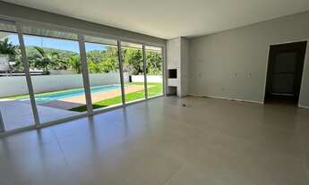 Imagem 2: CASA À VENDA NO CONDOMÍNIO HARAS RIO DO OURO EM BALNEÁRIO CAMBORIÚ