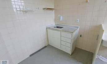 Imagem 5: Apartamento com 2 quartos para alugar, 47 m² por R$ 1.300/mês - Bosque da Freguesia - Anil