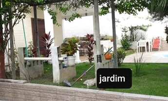 Imagem 6: Casa de condomínio sobrado para aluguel e venda possui 250 metros quadrados com 4 quartos