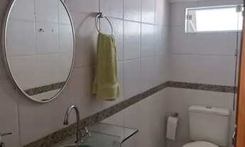 Imagem 15: Casa de condomínio para venda tem 250 metros quadrados com 4 suites