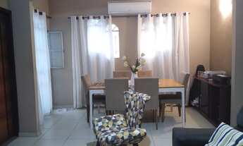 Imagem: Ampla Casa c/ Terraço - Condomínio de