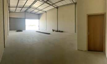 Imagem 3: Alugo Galpão 225m2, Local Residencial Brisas do Cerrado