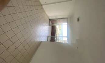 Imagem 3: Beira mar de Candeias para aluguel possui 90 metros quadrados com 3 quartos