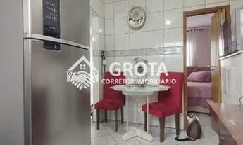 Imagem 5: Lindo Apartamento em Condomínio Padrão para Venda no bairro Conjunto Habitacional Padre Ma