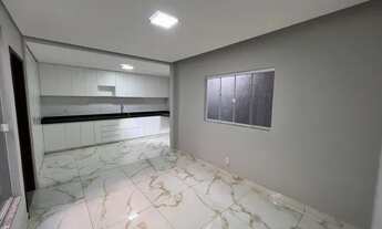 Imagem 5: Casa a venda com 3 Quartos toda na Laje - Armários na Cozinha - Analisa Proposta