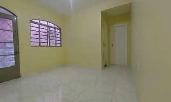 Imagem: Alugo 3 cômodos QNN 02 - sala - cozinha