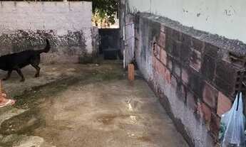 Imagem 2: Casa Sobrado R$450,00 com entrada independente