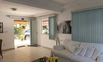 Imagem 11: Casa de condomínio para venda tem 250 metros quadrados com 4 suites