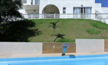 Imagem 2: Casa de condomínio finamente decorada, para aluguel e venda, 384 m², 4 suítes e vista des