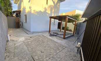 Imagem 6: Casa solta em Vilas do Atlântico de 3 quartos em rua praça tranquilo