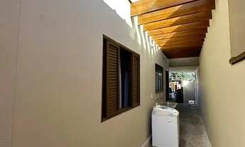 Imagem 3: Casa com 3 quartos, 168 m², aluguel por R$ 2.700/mês- Colinas de Santa Bárbara - Pouso Ale