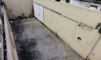 Imagem 4: /Casa no Cidade Leste - quintal e garagem