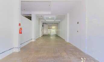 Imagem 3: Loja com 116M2 de área privativa, localizada em um dos bairros mais tradicionais de Porto