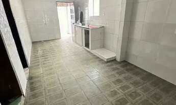 Imagem 7: Alugo Casa com 3 Quartos e Quintal e Garagem no Bairro do Monte Castelo - Campina Grande