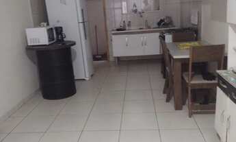 Imagem 5: Casa a venda em pequeno condomínio