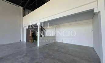 Imagem 2: Barracão com 262 m² para alugar na rua Humaitá