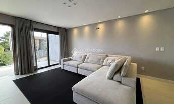 Imagem 7: Casa térrea em condomínio, 3 suítes, Gramado