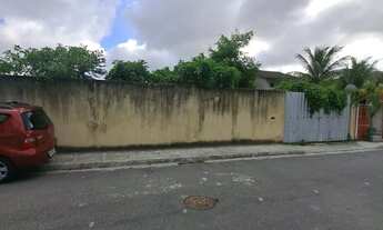 Imagem 5: JO747V - Terreno Plano em Itaipu: Oportunidade para Construtores, próximo ao Atacadão Cent