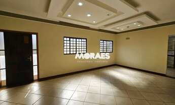 Imagem 4: Casa térrea com 2 quartos, 1 suíte, 2 vagas, para alugar, 375 m² por R$ 2.890/mês - Vila I