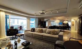 Imagem 4: Beira-mar Norte - 222m2, 3 suítes, 3 vagas, vista livre e mar consolidada