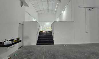 Imagem: Galpão Novo para Locação 803 m²