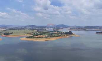 Imagem 3: Terreno Exclusivo com Acesso à Represa no Condomínio de Alto Padrão Reserva Paiquerê Pira