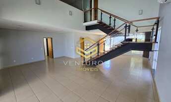 Imagem 3: Sobrado para locação no Jardim Estoril V em Bauru com 4 suítes e piscina aquecida