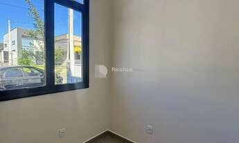 Imagem 3: DR - Casa Térrea para venda possui 140 m² com 3 quartos, 1 suíte Residencial Malibu - Caç