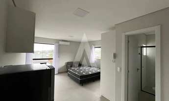 Imagem 2: Apartamento studio, mobiliado, 1 dormitório, cozinha e bwc