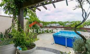 Imagem 2: Cobertura em Rua Alberto Silva - Vila Ipiranga - Porto Alegre/RS