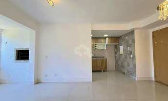 Imagem 4: Apartamento de 2 dormitórios, 68mts, com vaga coberta no Passo D'Areia