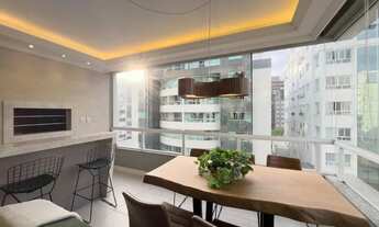 Imagem 7: 3 dormitórios, decorado de frente