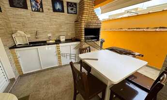 Imagem 4: Linda casa com 3 dormitórios, em frente à área verde no Ninho Verde 1, acesso de asfalto