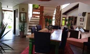 Imagem 4: IMOBILIÁRIA SCHOTKIS VENDE ELEGANTE RESIDÊNCIA, LOCALIZAÇÃO PRIVILEGIADA, JUNTO AOS SHOPPI