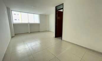Imagem 2: Vendo apartamento com 4 quartos + dependência no Alto Branco