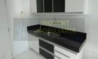 Imagem 2: Espaçoso apartamento no segundo andar, composto de 3 quartos