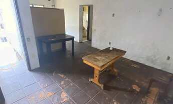 Imagem 3: Vendo uma casa com garagem e quintal, muito boa, feita por um engenheiro!