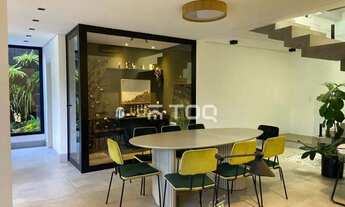 Imagem 5: Genesis 2 - Mobiliada com vista cinematográfica para mata