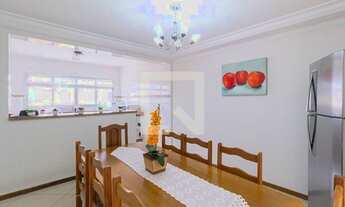 Imagem 7: Casa à Venda - Jardim das Flores, 3 Quartos, 238 m2