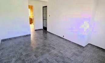 Imagem 2: Amplo apartamento com 2 quartos no centro de Mesquita