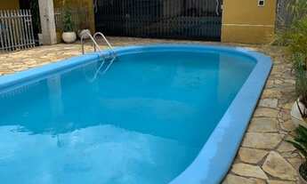 Imagem 3: Vendo Casa em Colombo C/4 quartos 1 Suite/Hidro dupla,Piscina 4x8 aquecida,Terreno grande