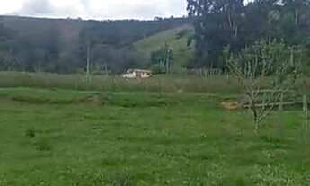 Imagem 3: Fazenda com casa sede e casa de caseiro à venda