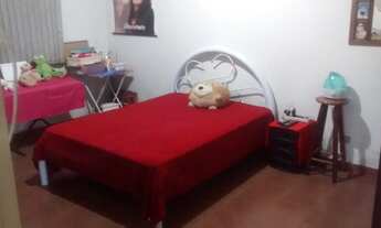 Imagem 3: Casa com salão comercial