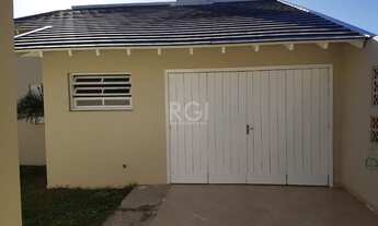 Imagem 2: Casa em Central Casa com 4 dormitórios